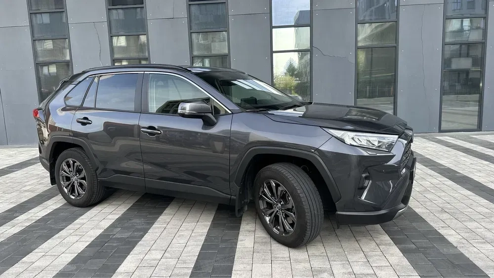 Авто Toyota Rav4 на весілля, Весільний кортеж, трансфер