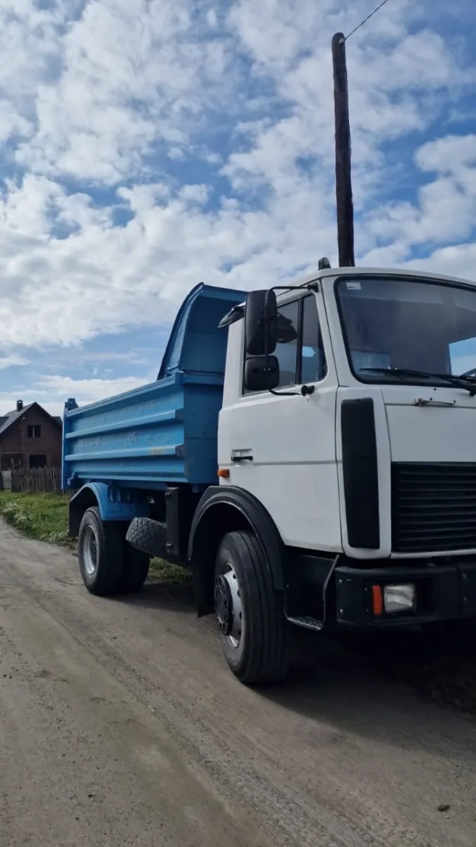 Доставка каміння, щебеню, відсіву та іншого