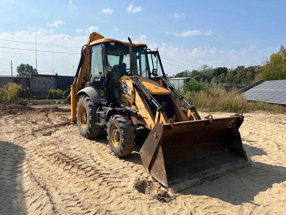 Послуги JCB 3CX екскаватора-погрузчика