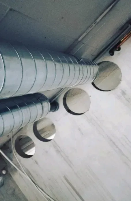 Алмазне свердління отворів. Алмазне буріння. Різання отвору.