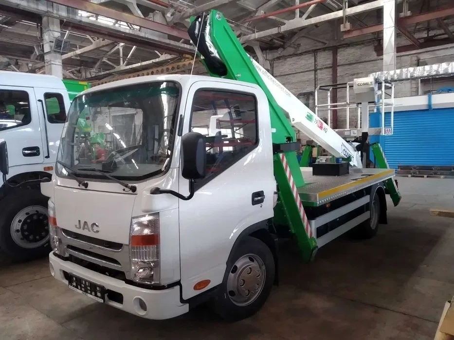 Автовишка JAC-18