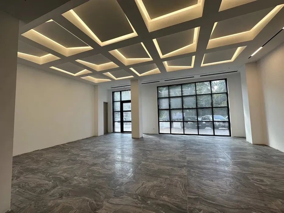 Приміщення під кафе, бар, ресторан