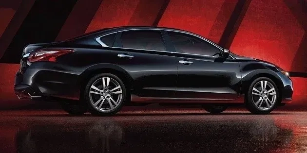 Авто Nissan Altima