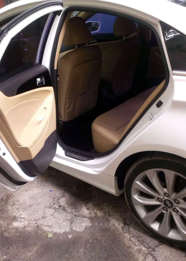 165 Hyundai Sonata біла авто на весілля