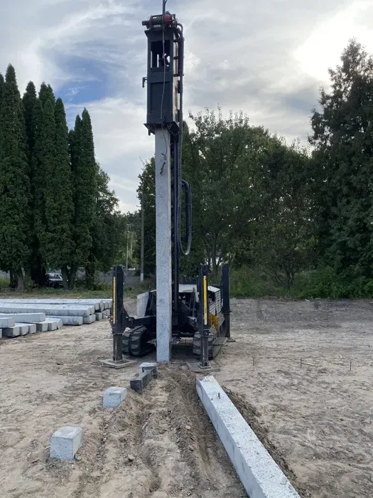 Забивання залізобетонних паль від виробника