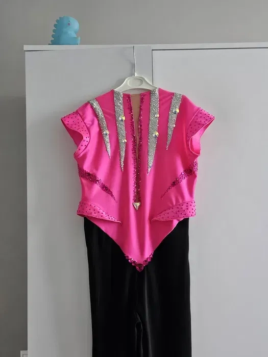 Комбінезони купальники для художньої гімнастики