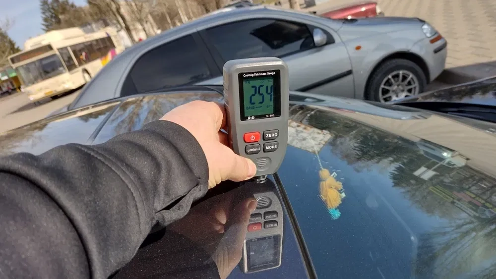 Професійний товщиномір