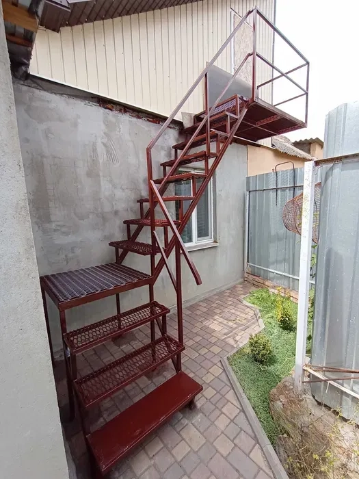 Зварювальні роботи, зварювальник, сходи, навіси, веранди, гаражі, альтанки