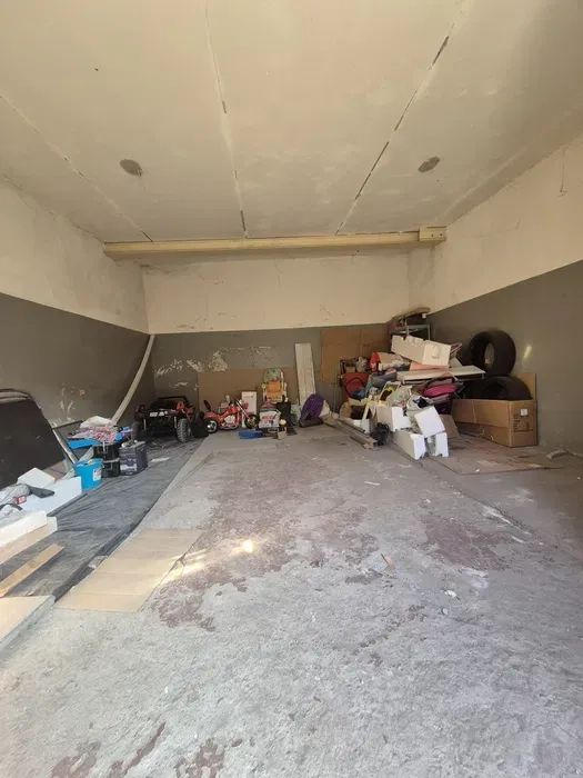 Бокс Лівий берег