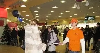 Роздача листівок Київ