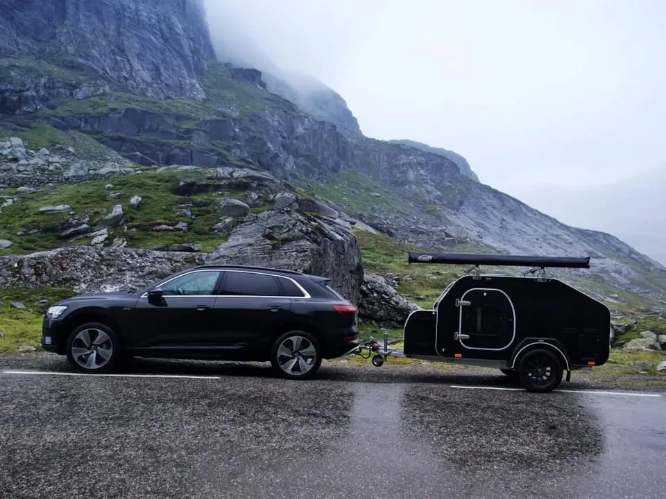 Автокемпер XLine premium з наметом