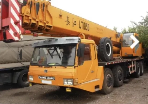 Автокран 15-55 тонн