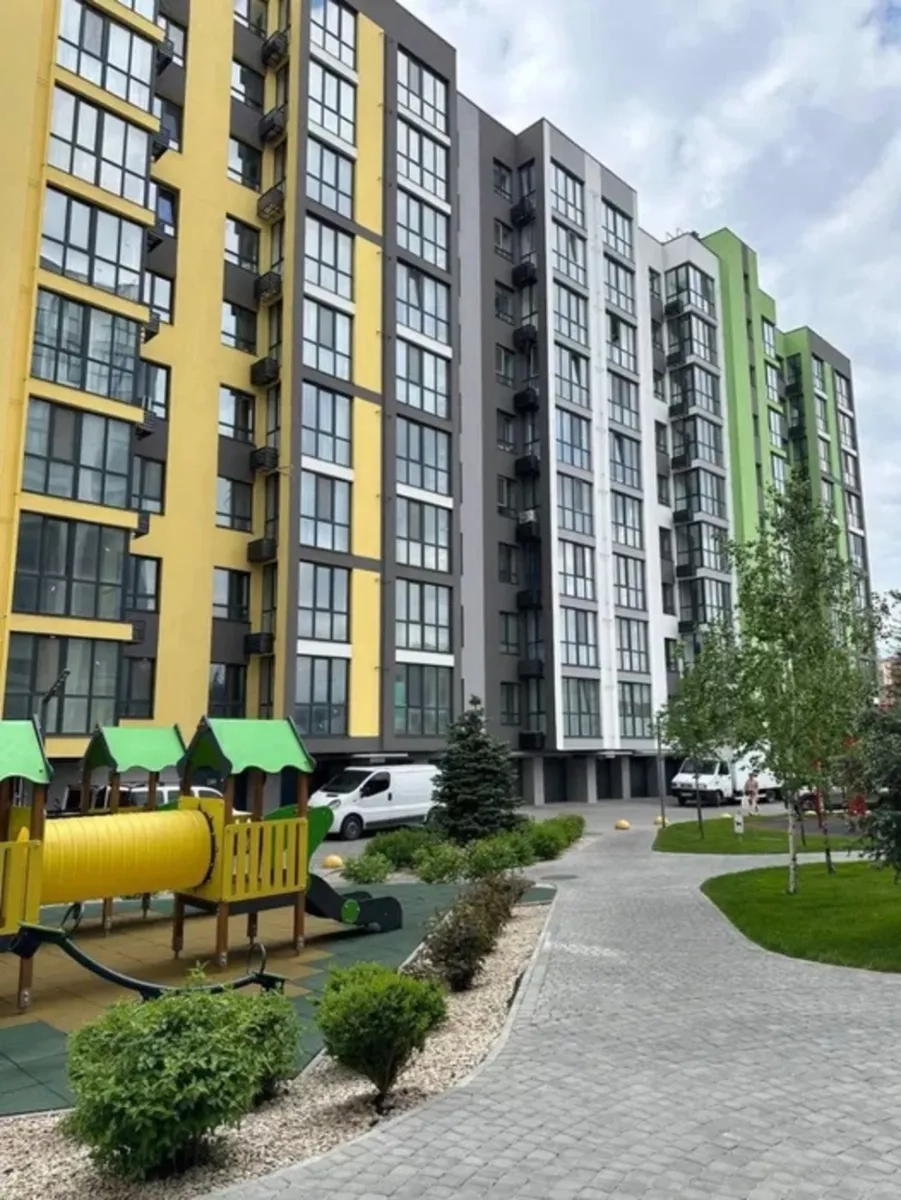 Затишна однокімнатна квартира з ремонтом ЖК "Счастливый"