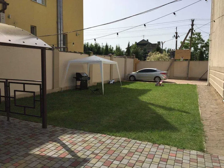 Будинок, окремий поверх