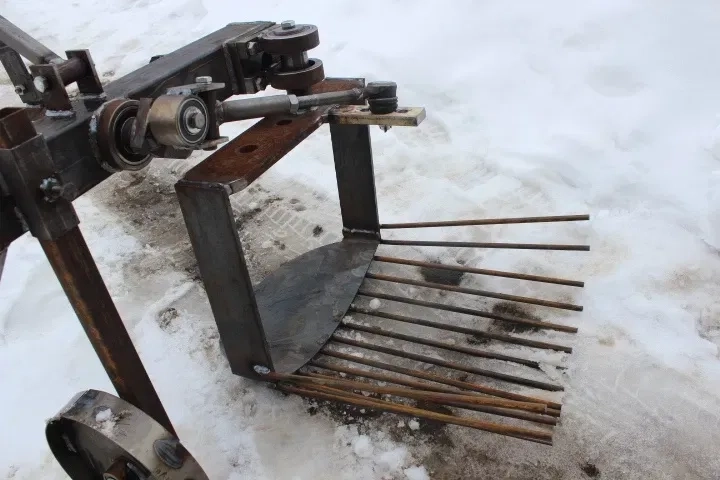 Картоплекопалка вібраційного типу на замовлення: якість та міцність!