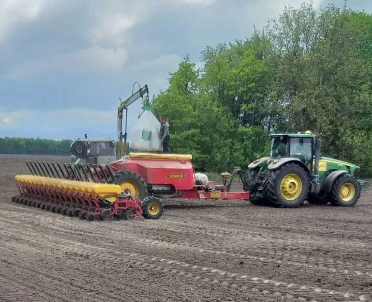 Посів Vaderstad Tempo 16 рядків (Вадерштад)