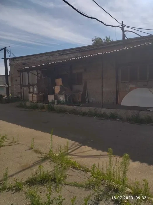 Приміщення 400 м2 під склад (район ХТЗ).60 грн./за 1м2 в місяць.