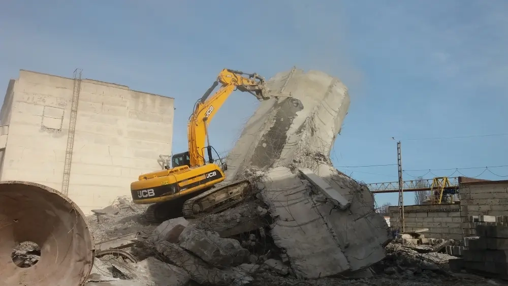 Демонтаж промислових будівель та споруд