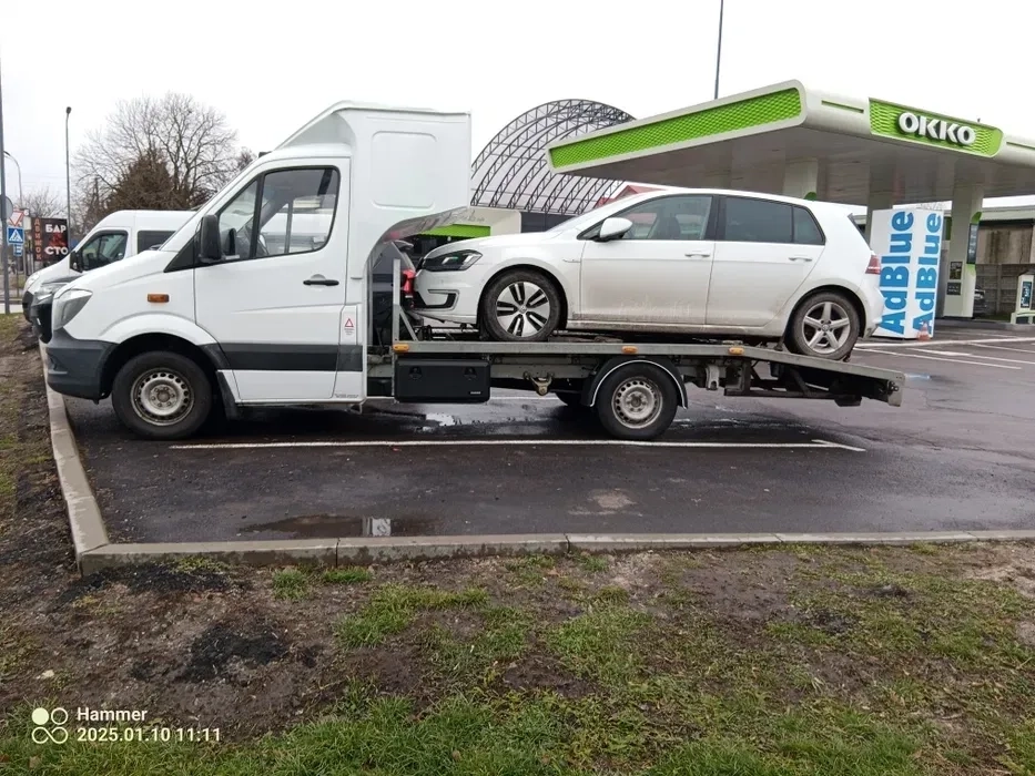 Евакуатор Новоград Волинський, перевезення авто по Україні.