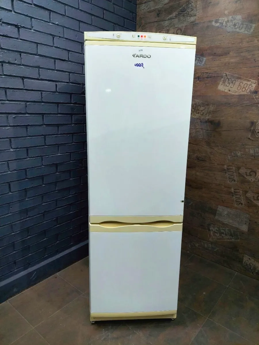 Холодильник двокамерний Ardo !!