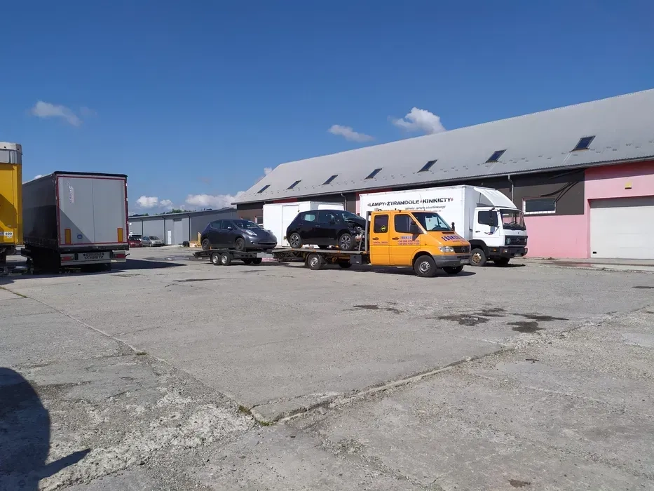 Евакуатор Свалява Закарпаття-Європа, лафет эвакуатор Закарпаття