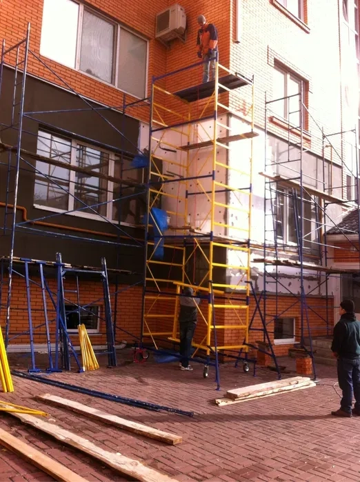 Монтаж будівельних риштувань. Сборка лесов. Строительные леса