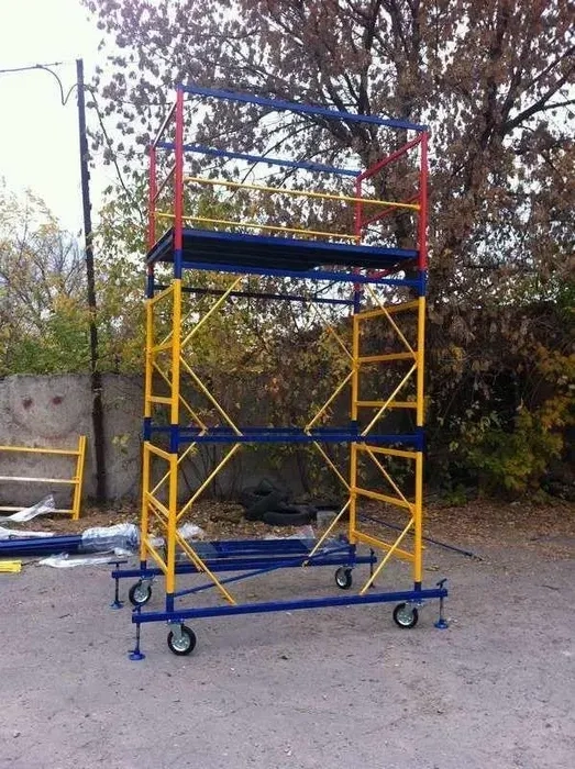 Будівельна вишка Тура, Ліса !!!