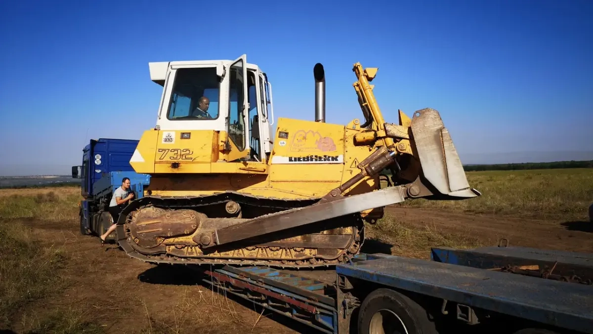 Бульдозер LIEBHERR 732, 21 тона, відвал 3,6 м