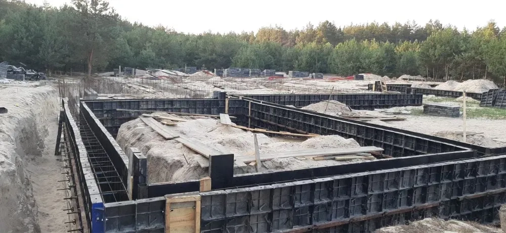 Опалубка Ручного монтажу. Для обʼєктів без крану.