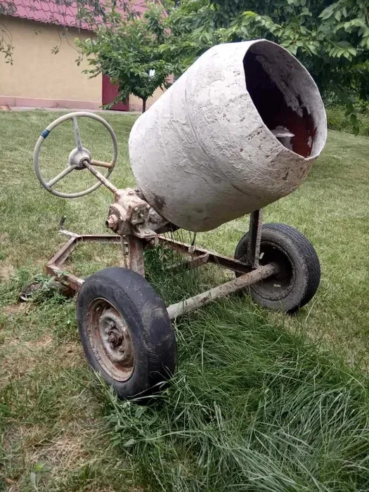 Бетонозмішувач на 150 літрів Професійний , Гарний стан