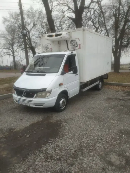 Транспортні послуги від 1т до 10т від 10-20куб. З рефрижераторами та без.