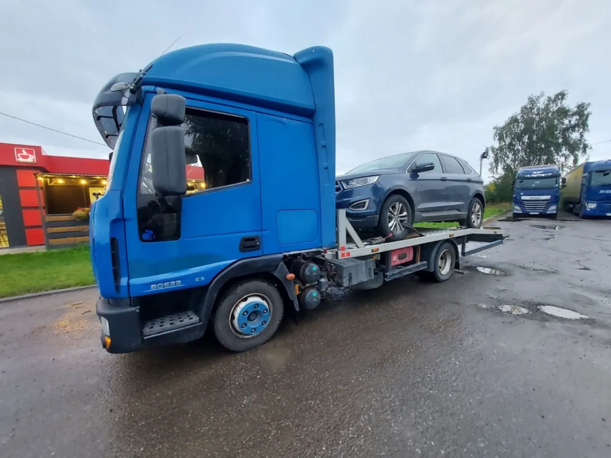 Евакуатор для всіх типів авто та спецтехніки