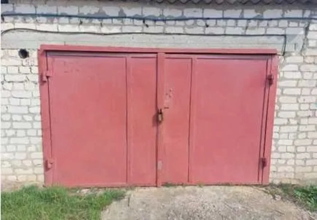 Гараж із підвалом під склад чи авто