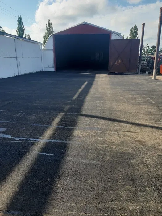 Асфальтування ангарів, дворів, майданчиків і т.д