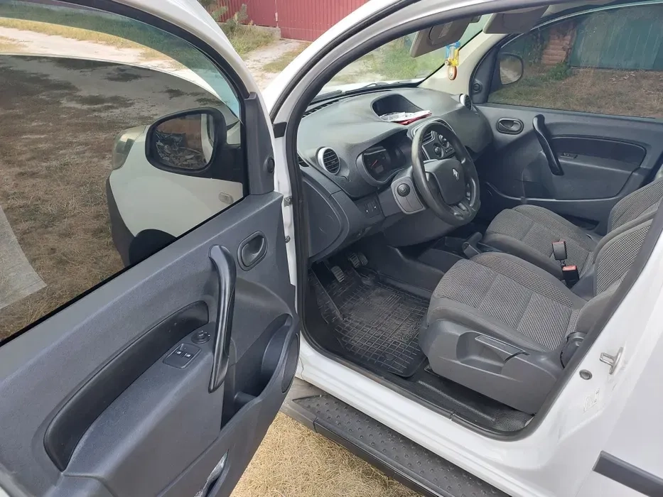 Автомобіль Renault Kangoo 2014 р.в