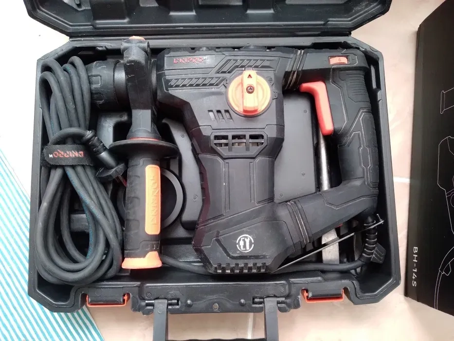 Перфоратор (відбійник)