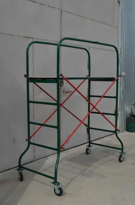 Внутрішнє риштування, максимальне навантаження до 150кг.