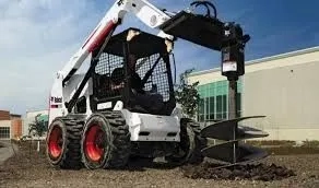 Ямобур на базі міні навантажувача BOBCAT