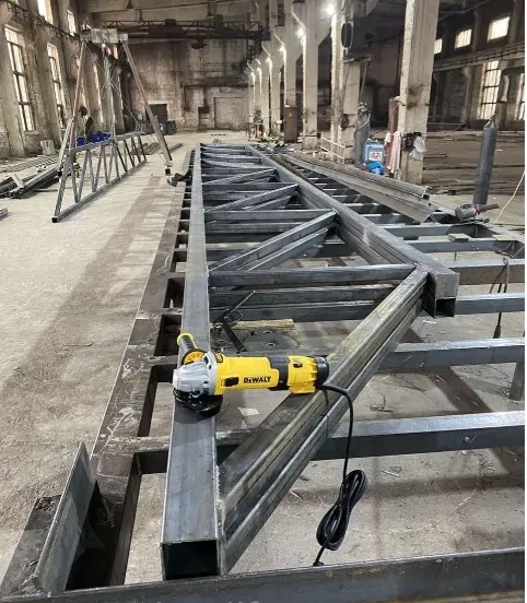 Виготовлення ферм, колон та інших металоконструкцій під замовлення