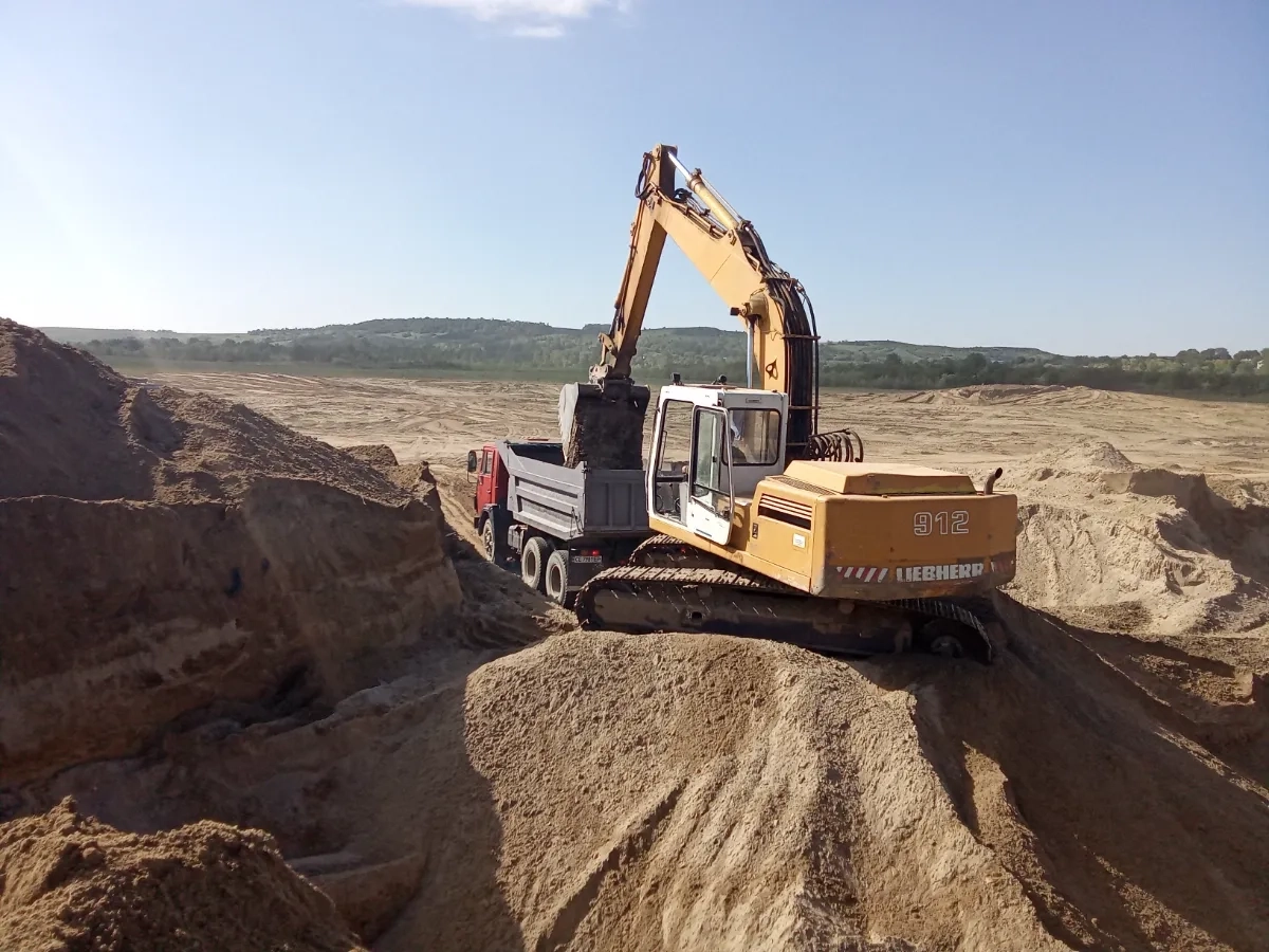 Послуги Камаза Привеземо Гравій Пісок і багато іншого 