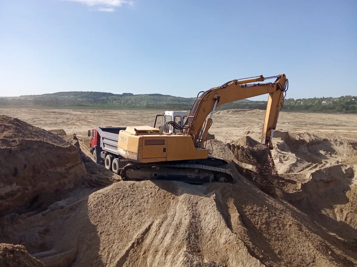 Послуги Камаза Привеземо Гравій Пісок і багато іншого 