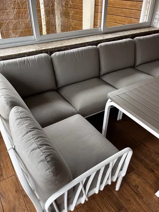 Хімчистка меблів / миття вікон / чистка меблів / клінінг / Львів