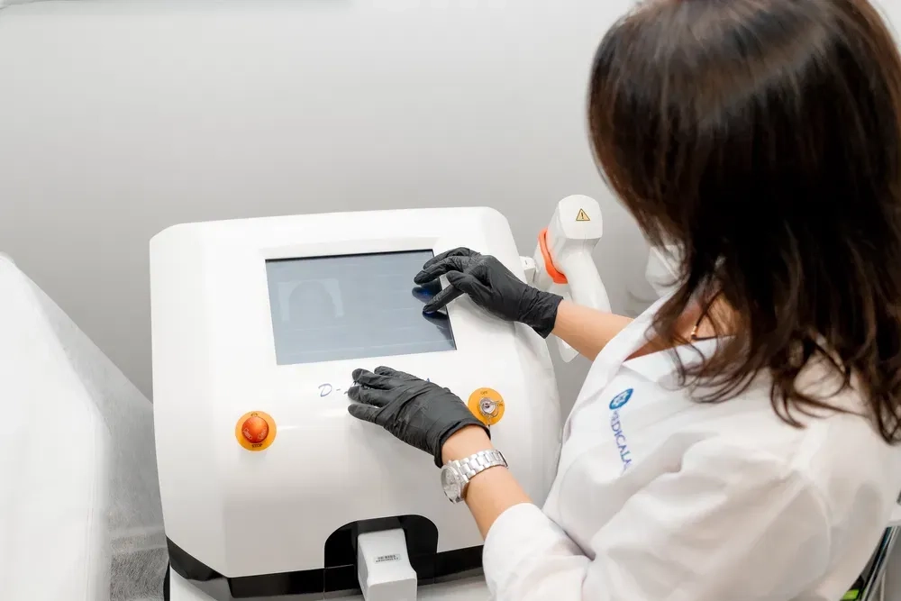 Лазерний діодний апарат D-Las 50 plus