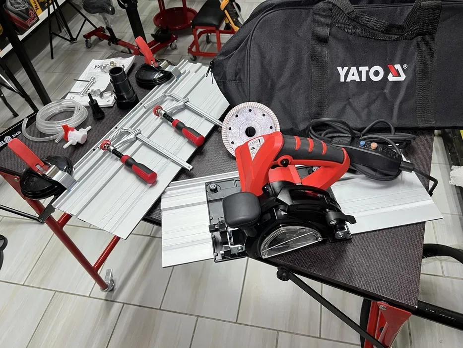 Плиткоріз YATO YT-821591 з направляючою Регулювання кута 45°