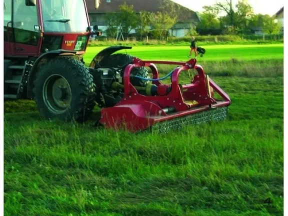 Потужна косарка для Ваших врожаїв!