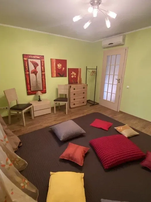 Будинок подобово