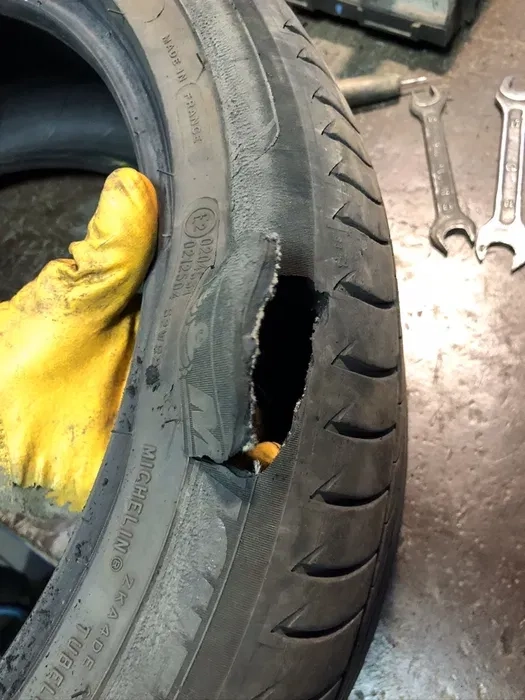 Шиномонтаж Шинцентр Шини б.у из Европи