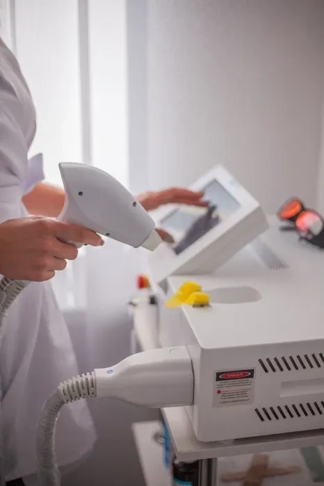 Лазерный аппарат D-las 80 mini от Medicalaser