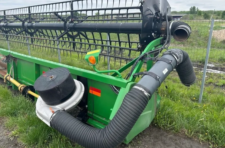 Жниварка 630F ( 9,1 м ) послуги