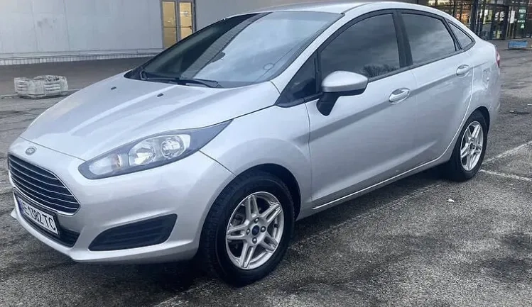 Авто під таксі - місто Чернівці